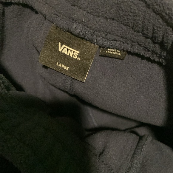 Vans joggers NWT heavy material - Picture 3 of 6